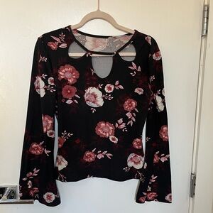 Floral longsleeve shirt